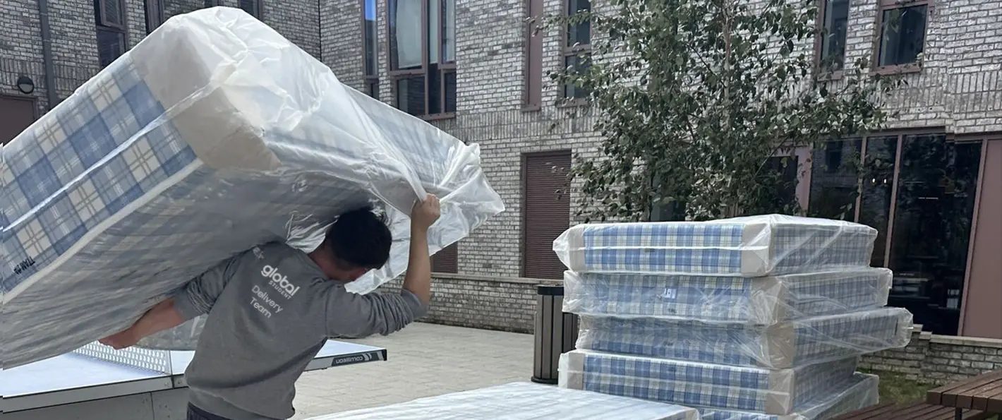 Ready for every arrival,<br />
every turnaround,<br />
every time.